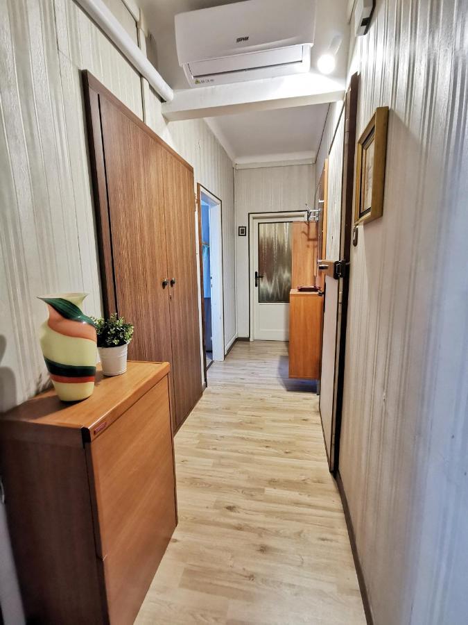 Appartamento Campi Elisi Триест Экстерьер фото